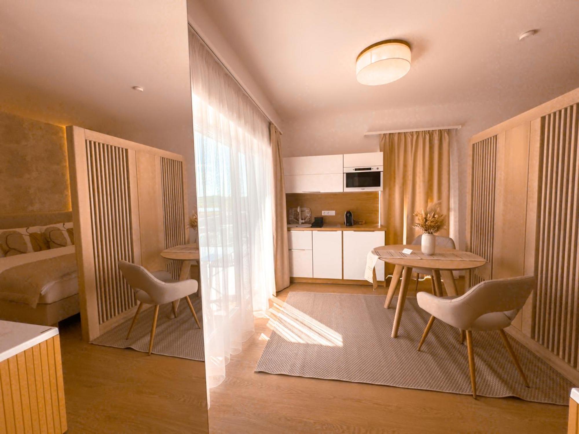 Twin Premium Apartman Тихани Екстериор снимка